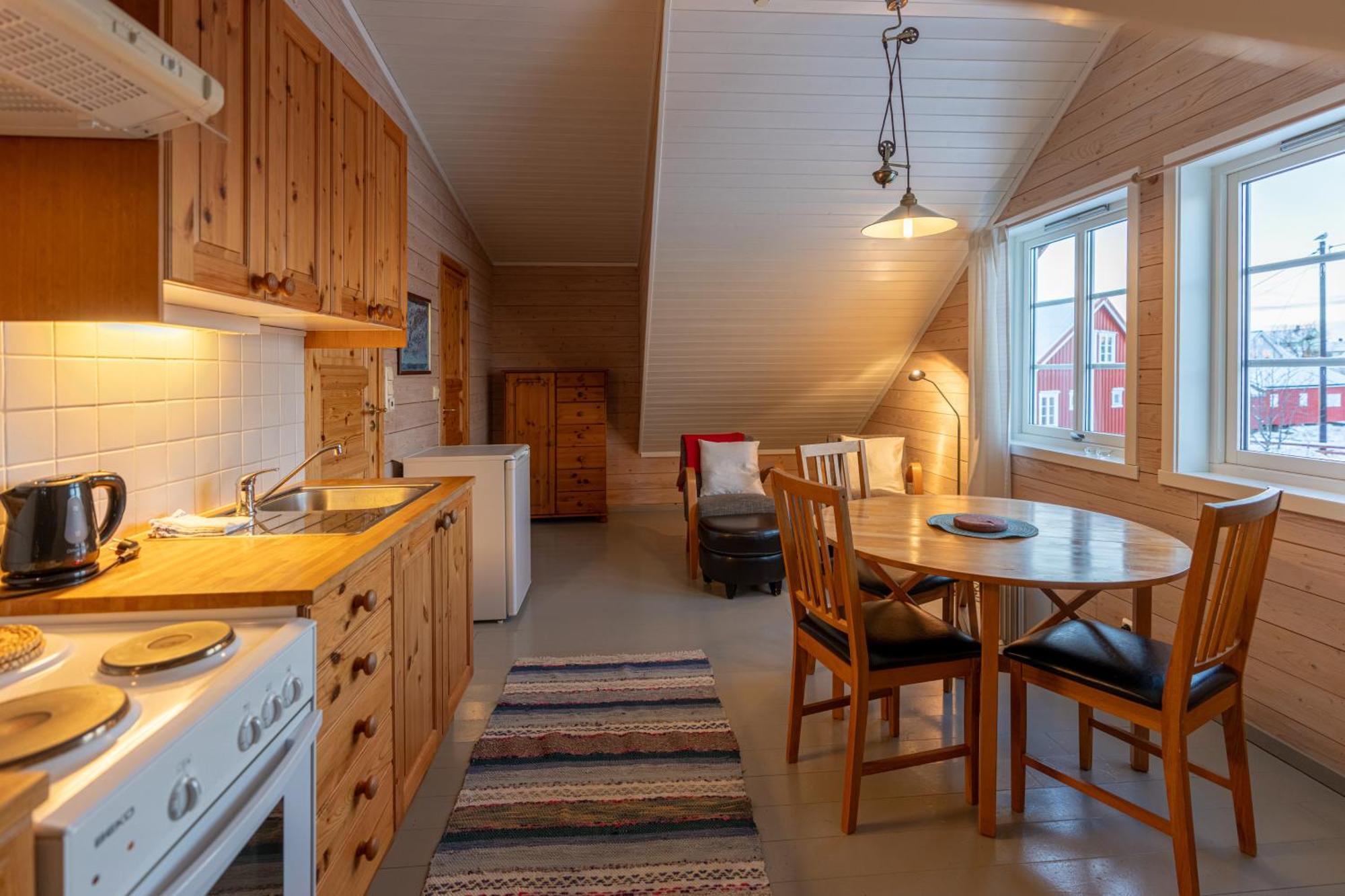 Hotel Henningsvaer Rorbuer Exterior foto